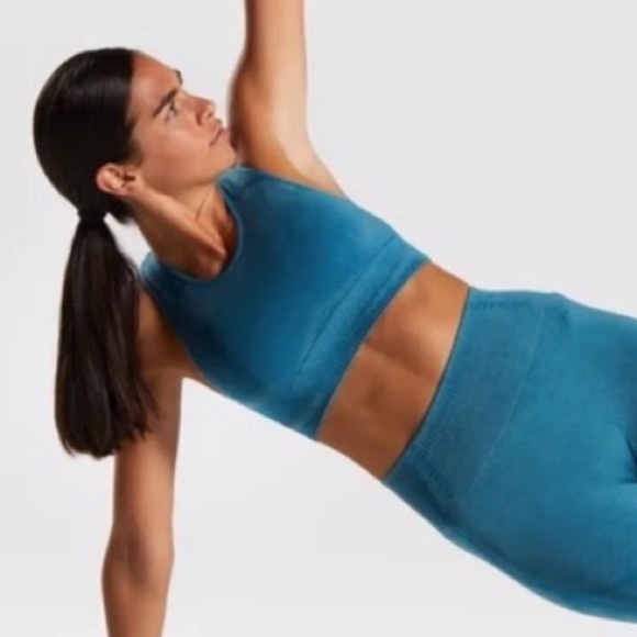 Gym shark green/blue sports bra - Picture 3 of 8